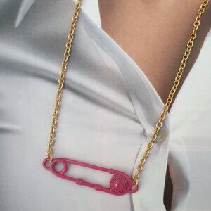 Gold Versace Medusa Metal Gold Pink Pin Women Necklace Pendant Jewelry Gift
